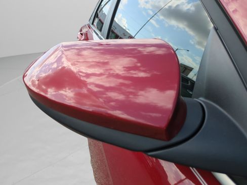 Certified 2025 Hyundai Elantra SEL image 11