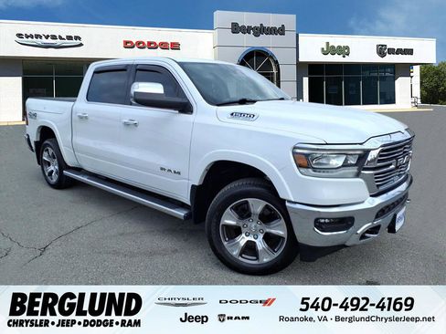 Used 2022 RAM 1500 Laramie AWD/4WD image 1