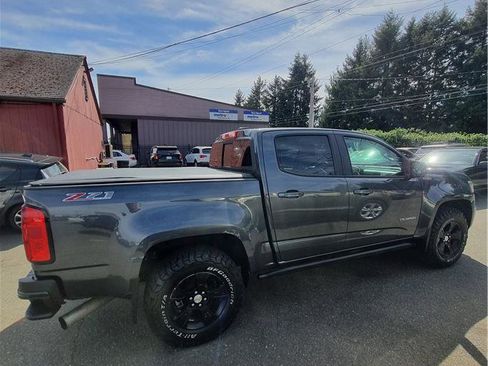 Used 2016 Chevrolet Colorado Z71 w/ LPO, Gearon Bar Package AWD/4WD image 6