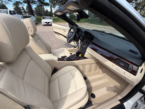 Used 2012 BMW 328i Convertible RWD image 43
