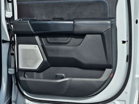 New 2025 Ford F150 Platinum w/ Equipment Group 702A High image 33