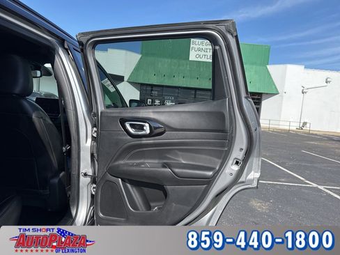 Used 2023 Jeep Compass Altitude image 46