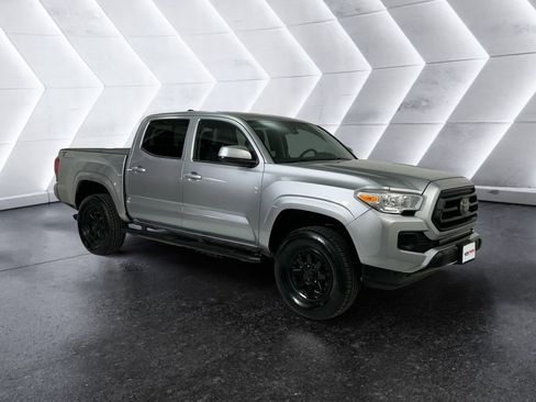 Used 2023 Toyota Tacoma SR image 1