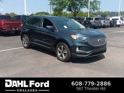 Used 2024 Ford Edge SEL w/ Convenience Package