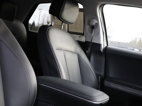 Used 2023 Hyundai Ioniq 5 SEL image 14