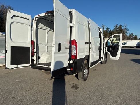 Used 2023 RAM ProMaster 2500 FWD image 27