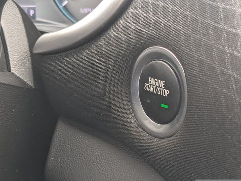 Used 2025 Chevrolet Malibu LT FWD image 24