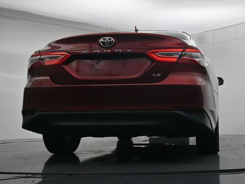 Used 2019 Toyota Camry LE FWD image 21