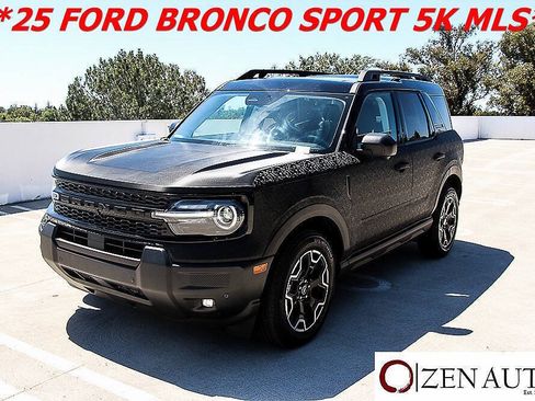 Used 2025 Ford Bronco Sport Outer Banks w/ Outer Banks Tech Package+ AWD/4WD image 43
