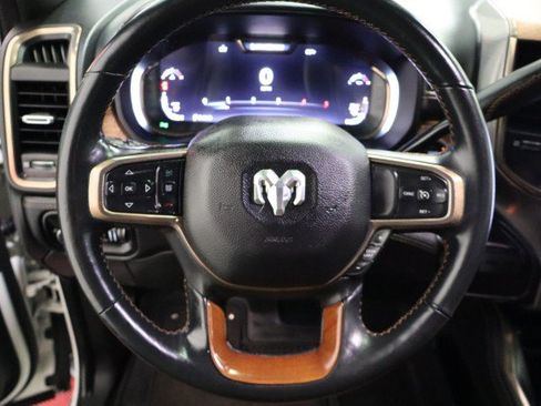 Used 2023 RAM 2500 Limited AWD/4WD image 46