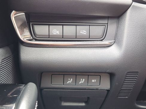 Used 2025 MAZDA CX-30 AWD 2.5 S w/ Preferred Package image 29