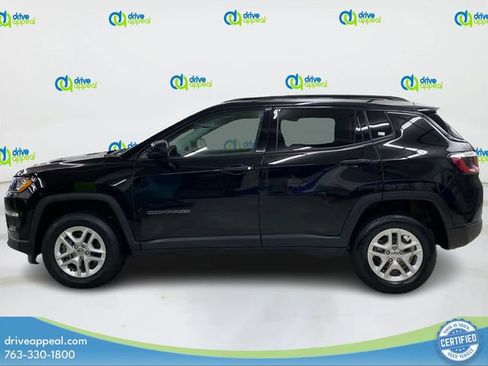 Used 2018 Jeep Compass Sport AWD/4WD image 9