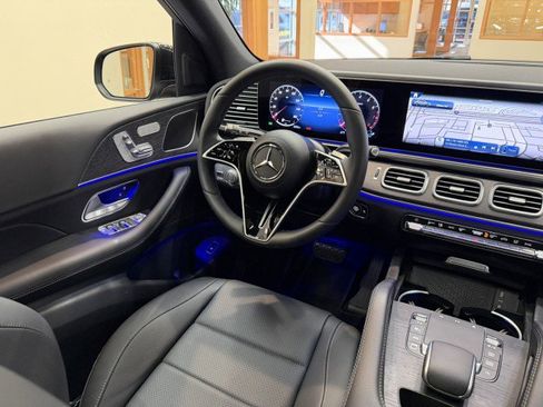 Certified 2025 Mercedes-Benz GLE 350 4MATIC image 7