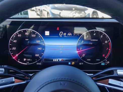 New 2026 Mercedes-Benz S 580 4MATIC Sedan image 23