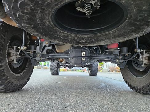 Used 2021 Jeep Gladiator Rubicon w/ Trailer Tow Package image 12