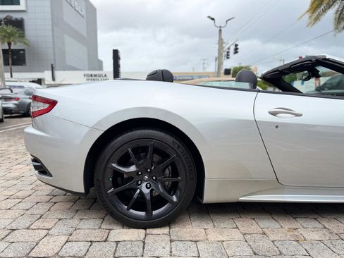 Used 2013 Maserati GranTurismo Sport RWD image 26