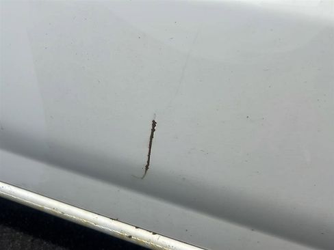 Used 2021 Nissan NV 2500 SV image 16