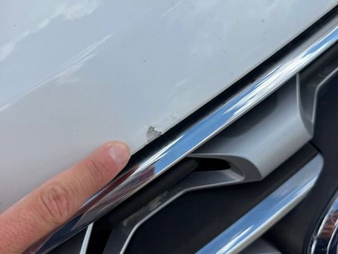 Used 2017 Ford Explorer Limited FWD image 4