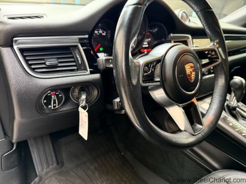 Used 2016 Porsche Macan S AWD/4WD image 21