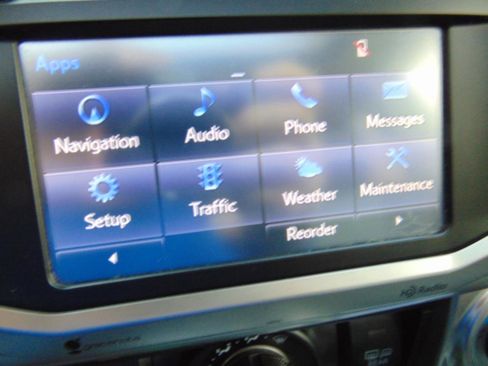 Used 2015 Toyota 4Runner SR5 Premium image 33