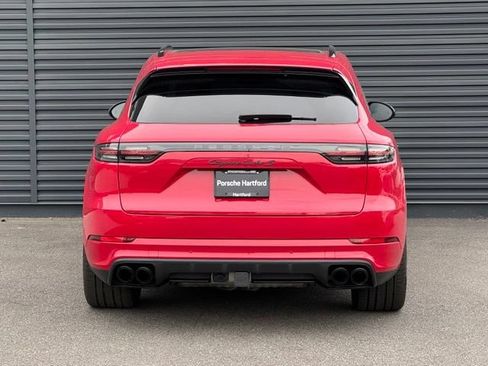 Used 2023 Porsche Cayenne Turbo S AWD/4WD image 6