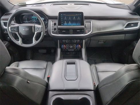 Certified 2024 Chevrolet Tahoe Z71 w/ Luxury Package image 20