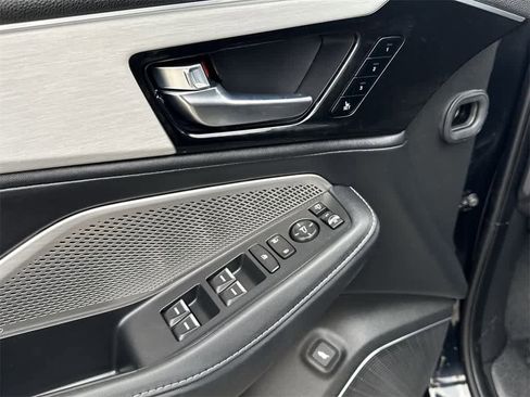 Used 2023 Acura MDX FWD w/ Technology Package image 25