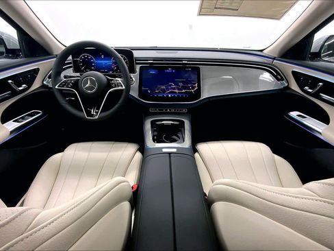 New 2026 Mercedes-Benz E 350 Sedan image 19