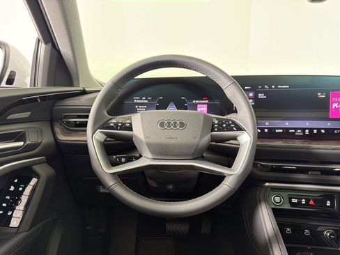 New 2025 Audi Q5 Premium Plus image 21