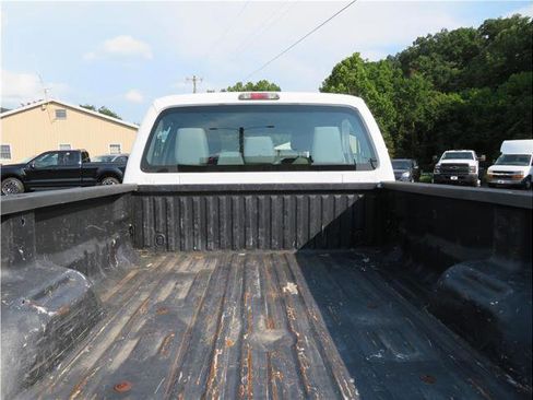 Used 2011 Ford F450 XL w/ PWR Equipment Group image 18