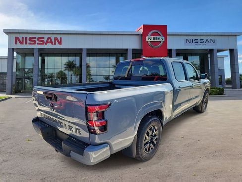 New 2026 Nissan Frontier SV w/ Tow Package AWD/4WD image 2