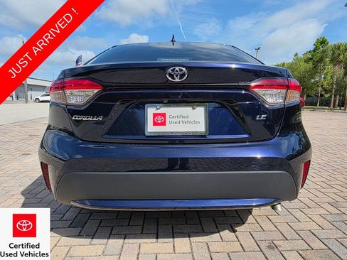 Certified 2022 Toyota Corolla LE image 10
