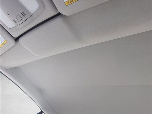 Used 2015 INFINITI Q60 Convertible w/ Premium Package image 16