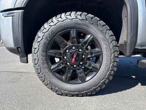 New 2026 GMC Sierra 3500 AT4 w/ AT4 Premium Plus Package AWD/4WD image 19