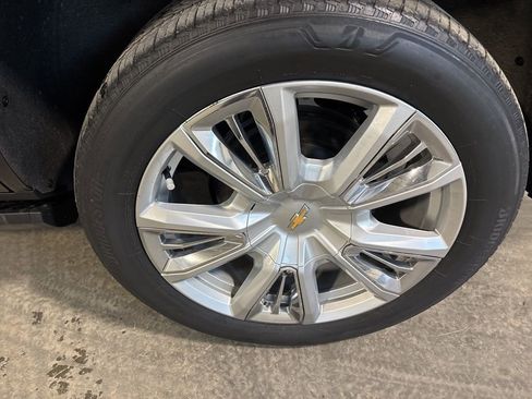 Certified 2021 Chevrolet Tahoe High Country w/ Premium Package image 11