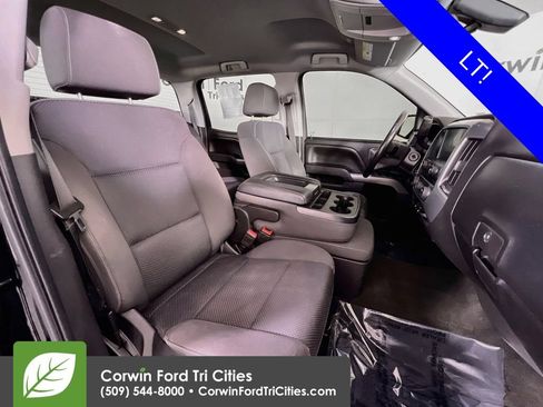 Used 2018 Chevrolet Silverado 1500 LT w/ LT Eassist Package AWD/4WD image 16