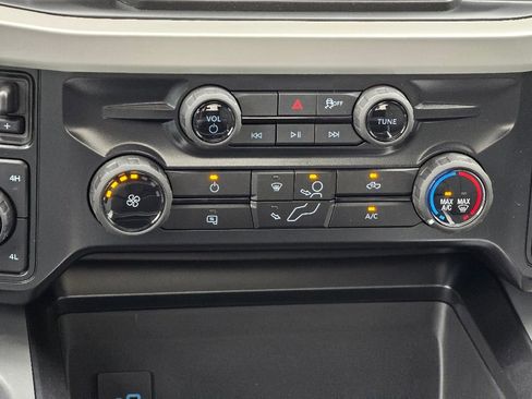 New 2025 Ford F450 XLT image 12