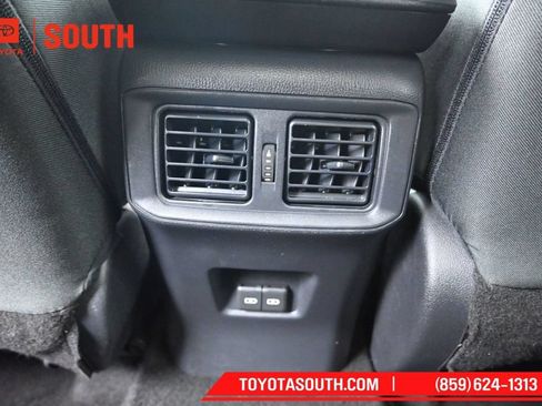 Used 2025 Toyota RAV4 XLE AWD/4WD image 24
