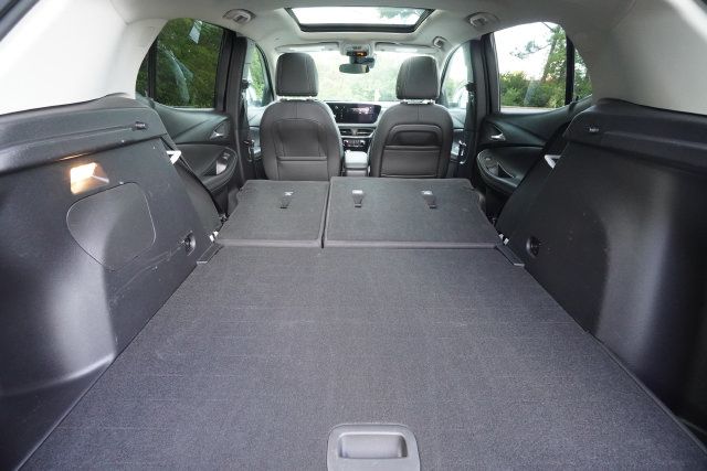 Used 2024 Buick Encore GX Sport Touring w/ Experience Buick Package FWD image 27