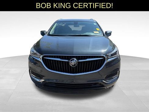Used 2018 Buick Enclave Essence w/ Trailering Package FWD image 1