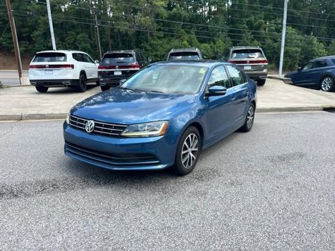 Used 2018 Volkswagen Jetta SE FWD image 35