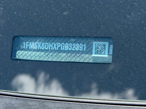 Used 2023 Ford Explorer XLT w/ Equipment Group 202A AWD/4WD image 9