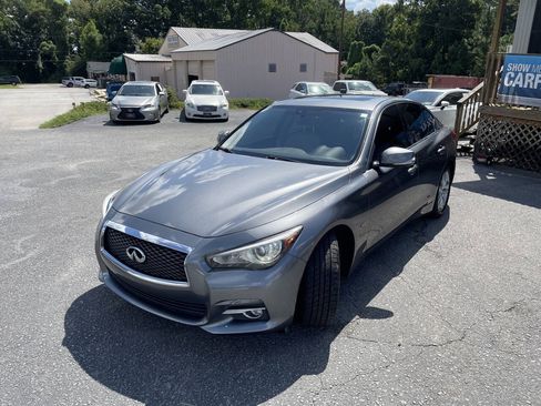 Used 2017 INFINITI Q50 3.0t Premium w/ 3.0T Premium Plus Package RWD image 3
