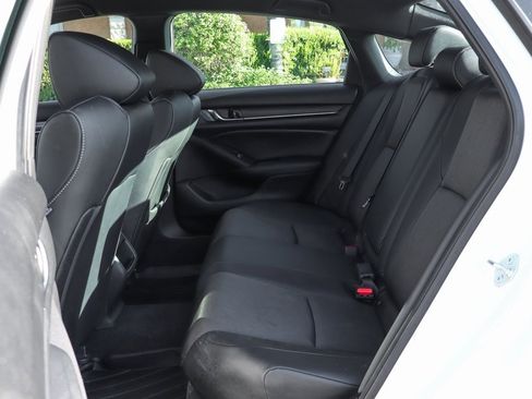 Used 2022 Honda Accord Sport image 34