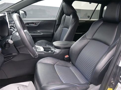 Used 2020 Toyota RAV4 XSE image 23