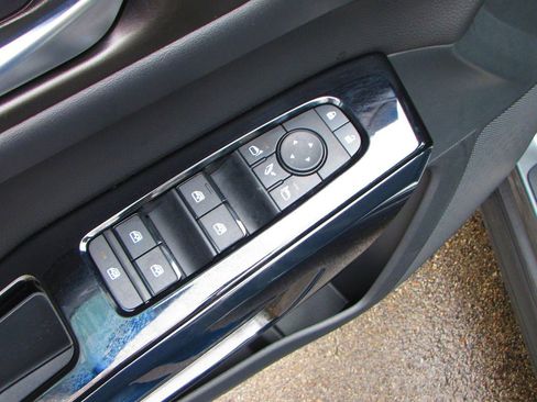 New 2026 Nissan Pathfinder Platinum w/ Cargo Package image 20