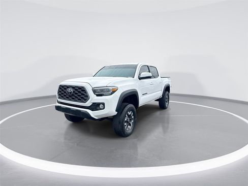 Used 2021 Toyota Tacoma TRD Off-Road AWD/4WD image 4