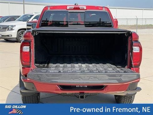 Used 2024 GMC Canyon AT4 w/ AT4 Premium Package AWD/4WD image 6