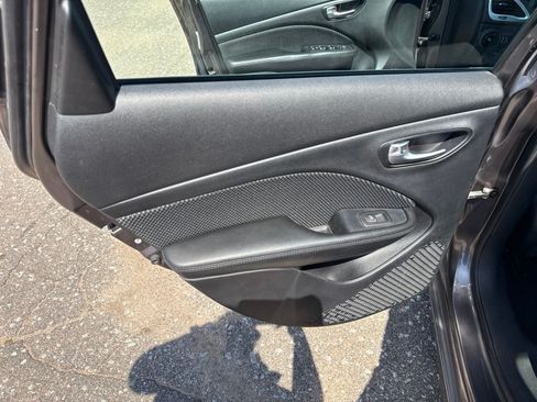 Used 2016 Dodge Dart SXT FWD image 24