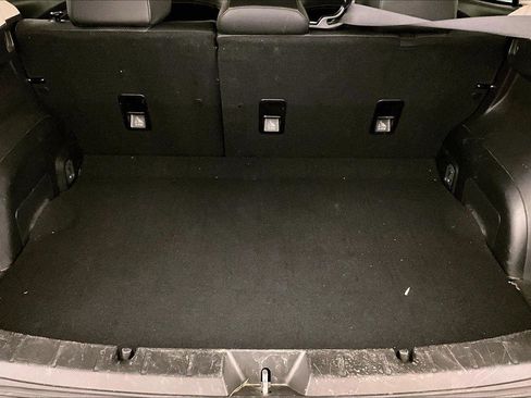 Used 2019 Subaru Crosstrek 2.0i Limited w/ Moonroof Package w/Navigation image 33